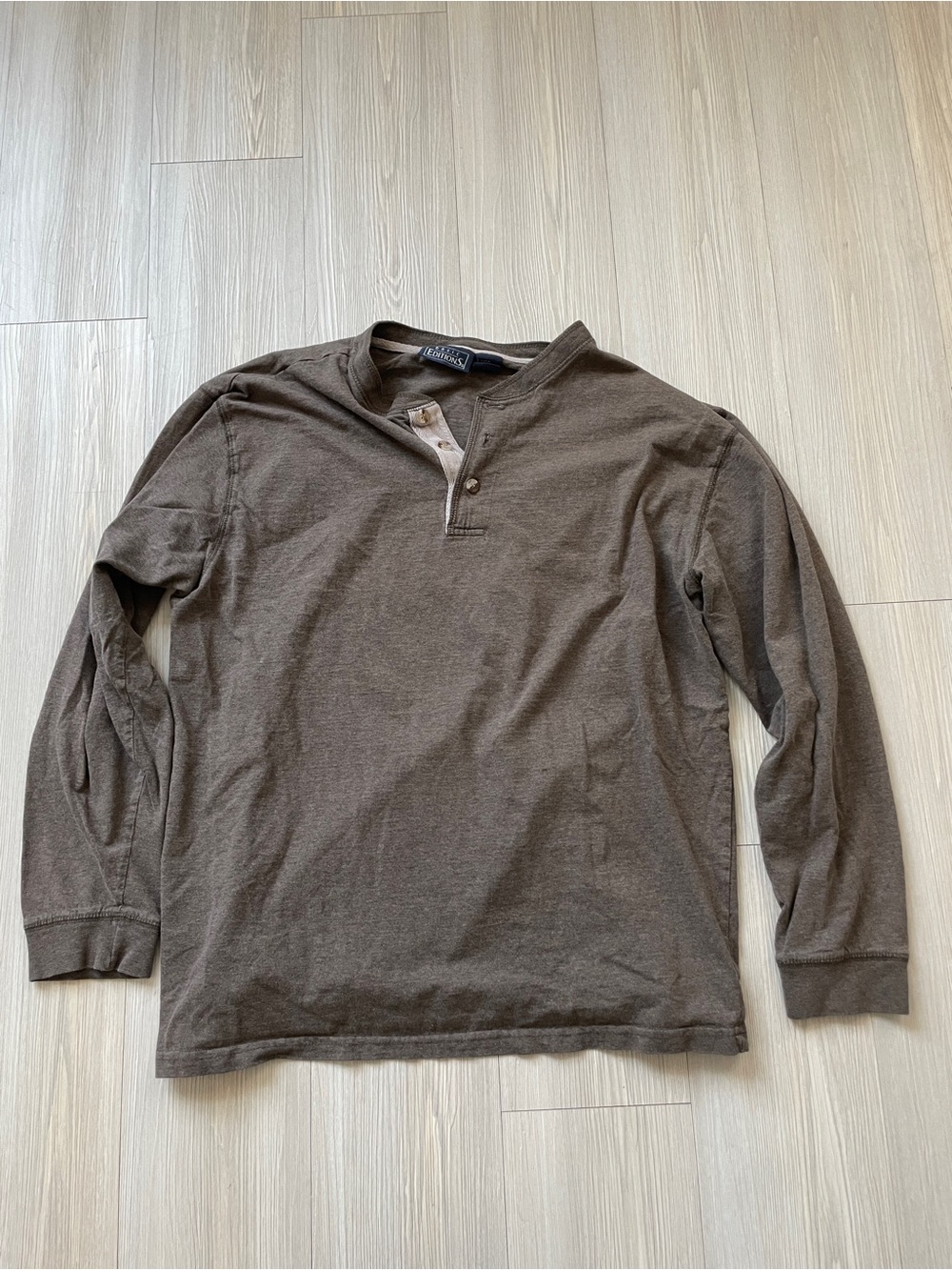 Basic Editions Men’s Mocha Brown Long-Sleeve Henley